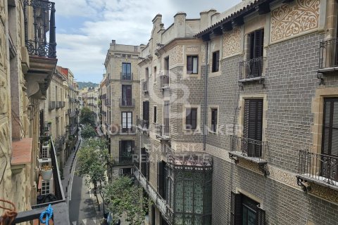 2 bedrooms apartment for sale in Barcelona, Catalonia, Spain № 5581 - photo 9