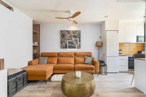 2 bedrooms apartment for sale in Barcelona, Catalonia, Spain № 6558 - photo 23