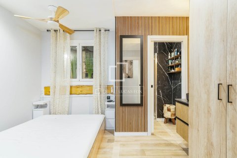 2 bedrooms apartment for sale in Barcelona, Catalonia, Spain № 6558 - photo 25