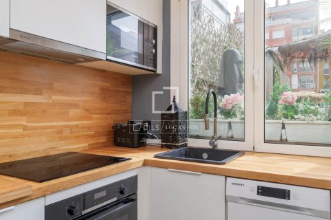 2 bedrooms apartment for sale in Barcelona, Catalonia, Spain № 6558 - photo 5
