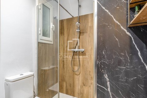 2 bedrooms apartment for sale in Barcelona, Catalonia, Spain № 6558 - photo 20