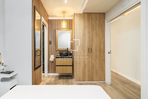 2 bedrooms apartment for sale in Barcelona, Catalonia, Spain № 6558 - photo 27