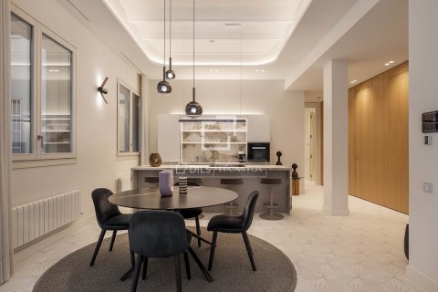 Купить квартиру в Барселона, Испания с 2 спальни, 152м², № 6556 - фото 7