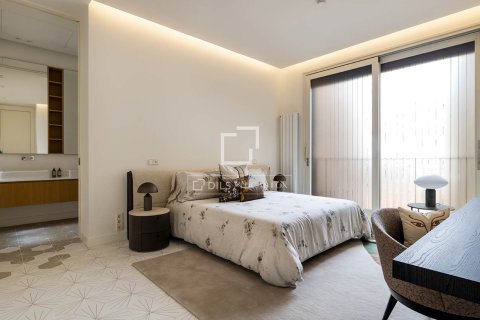 Купить квартиру в Барселона, Испания с 2 спальни, 152м², № 6556 - фото 14