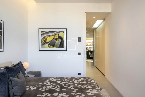 Apartamento de 2 dormitorios en venta en Barcelona, Cataluña, Spain № 6554 - foto 27
