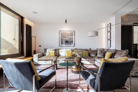 Apartamento de 2 dormitorios en venta en Barcelona, Cataluña, Spain № 6554 - foto 3