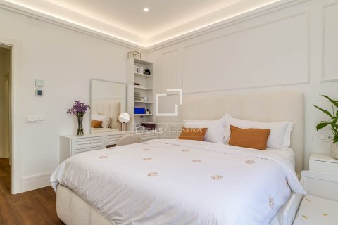 Apartamento de 5 dormitorios en venta en Barcelona, Cataluña, Spain № 6557 - foto 19