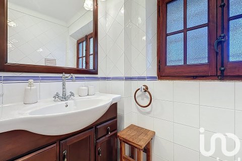 11 bedrooms house for sale in Sant Pere de Ribes, Barcelona, Catalonia, Spain № 4802 - photo 29