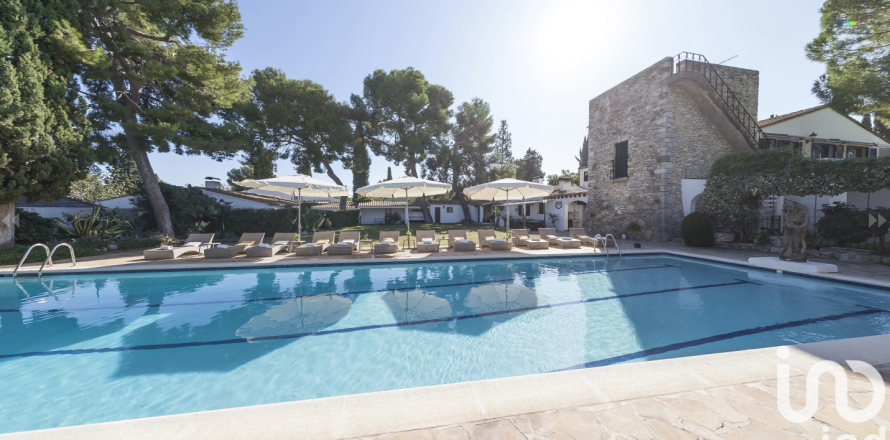 11 bedrooms house for sale in Sant Pere de Ribes, Barcelona, Catalonia, Spain № 4802