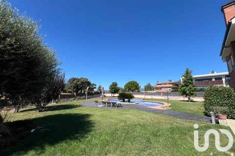 831 sq.m. land plot for sale in Palau-Solita I Plegamans, Barcelona, Catalonia, Spain № 4805 - photo 3