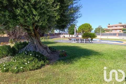 831 sq.m. land plot for sale in Palau-Solita I Plegamans, Barcelona, Catalonia, Spain № 4805 - photo 8