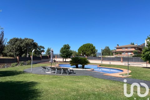 831 sq.m. land plot for sale in Palau-Solita I Plegamans, Barcelona, Catalonia, Spain № 4805 - photo 4