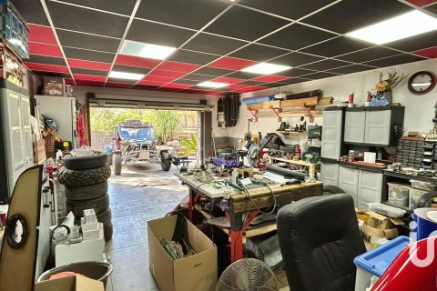 3 bedrooms apartment for sale in Barcelona, Catalonia, Spain № 4800 - photo 22