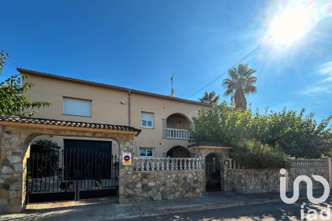 6 bedrooms house for sale in El Vendrell, Tarragona, Catalonia, Spain № 4804 - photo 3