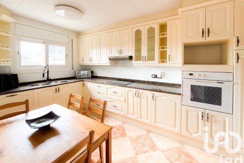 6 bedrooms house for sale in El Vendrell, Tarragona, Catalonia, Spain № 4804 - photo 12