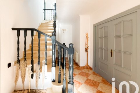 6 bedrooms house for sale in El Vendrell, Tarragona, Catalonia, Spain № 4804 - photo 8