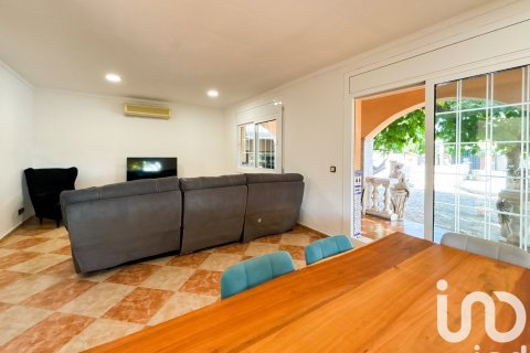 6 bedrooms house for sale in El Vendrell, Tarragona, Catalonia, Spain № 4804 - photo 9