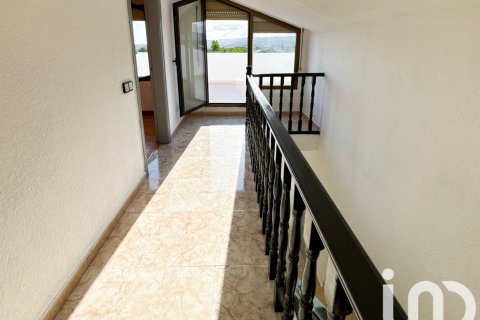 6 bedrooms house for sale in El Vendrell, Tarragona, Catalonia, Spain № 4804 - photo 25