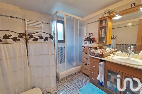 6 bedrooms house for sale in Alpicat, Lleida, Catalonia, Spain № 4799 - photo 18