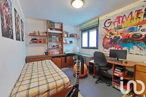 6 bedrooms house for sale in Alpicat, Lleida, Catalonia, Spain № 4799 - photo 20