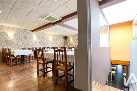 Купить кафе / ресторан в Санта-Колома-де-Керальт, Испания 725м², № 7514 - фото 4