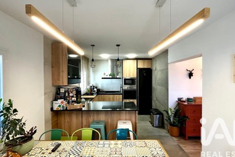 Сasa de 3 dormitorios en venta en Llica D'amunt, Barcelona, Cataluña, Spain № 7515 - foto 24