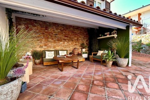 Сasa de 3 dormitorios en venta en Llica D'amunt, Barcelona, Cataluña, Spain № 7515 - foto 15