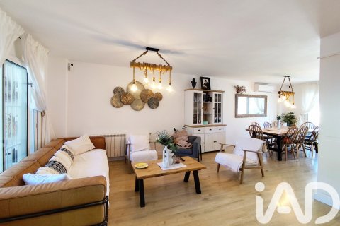 6 bedrooms townhouse for sale in Sant Pere de Ribes, Barcelona, Catalonia, Spain № 7513 - photo 25