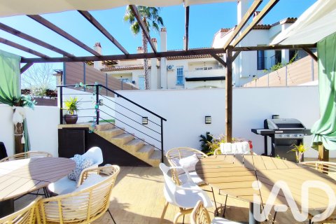 6 bedrooms townhouse for sale in Sant Pere de Ribes, Barcelona, Catalonia, Spain № 7513 - photo 17