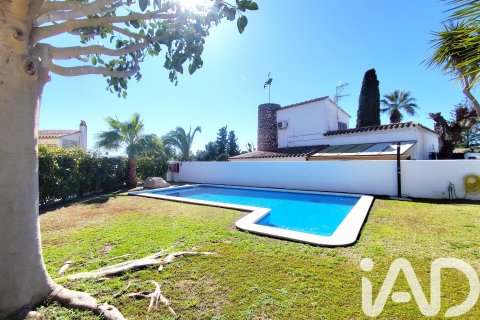 6 bedrooms townhouse for sale in Sant Pere de Ribes, Barcelona, Catalonia, Spain № 7513 - photo 28