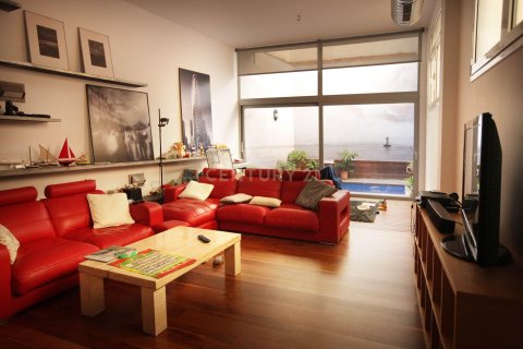 3 bedrooms apartment for sale in Barcelona, Catalonia, Spain № 8286 - photo 6