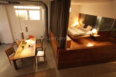 3 bedrooms apartment for sale in Barcelona, Catalonia, Spain № 8286 - photo 16