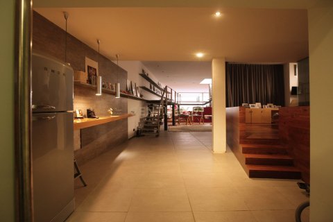 3 bedrooms apartment for sale in Barcelona, Catalonia, Spain № 8286 - photo 11