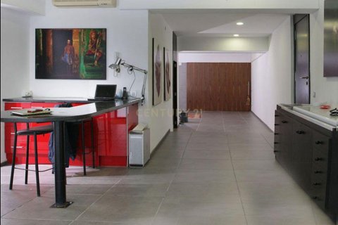 3 bedrooms apartment for sale in Barcelona, Catalonia, Spain № 8286 - photo 9