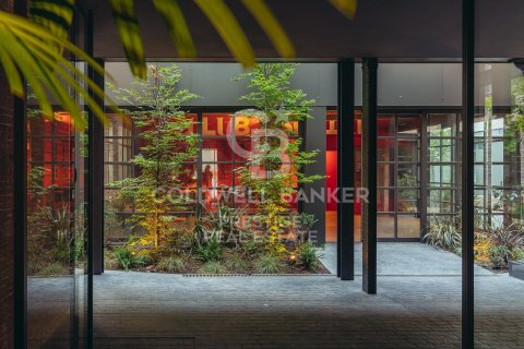 2 bedrooms apartment for sale in Barcelona, Catalonia, Spain № 6075 - photo 26