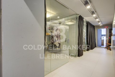 354 sq.m. duplex for sale in Barcelona, Catalonia, Spain № 6073 - photo 20