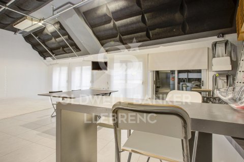 354 sq.m. duplex for sale in Barcelona, Catalonia, Spain № 6073 - photo 28