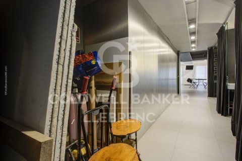 354 sq.m. duplex for sale in Barcelona, Catalonia, Spain № 6073 - photo 26
