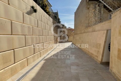 6 bedrooms villa for sale in Lloret de Mar, Girona, Catalonia, Spain № 6074 - photo 26