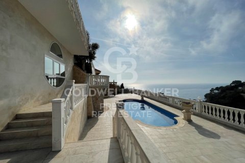 6 bedrooms villa for sale in Lloret de Mar, Girona, Catalonia, Spain № 6074 - photo 4