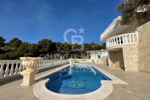 6 bedrooms villa for sale in Lloret de Mar, Girona, Catalonia, Spain № 6074 - photo 27