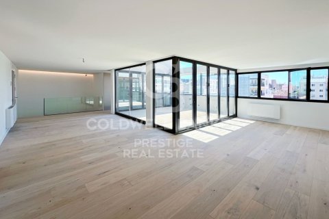 3 bedrooms penthouse for sale in Barcelona, Catalonia, Spain № 5988 - photo 2