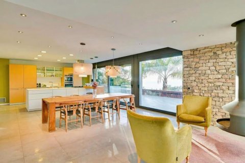 Купить виллу в Барселона, Испания с 5 спален, 507м², № 1805 - фото 4