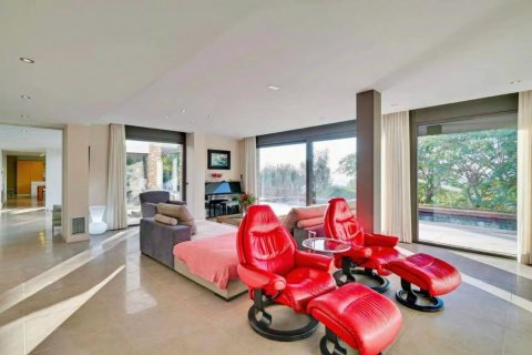 Купить виллу в Барселона, Испания с 5 спален, 507м², № 1805 - фото 3