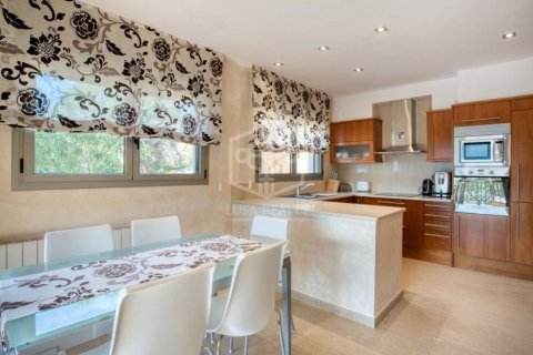 Купить виллу в Пладжа-де-Аро, Испания с 5 спален, 320м², № 931 - фото 16