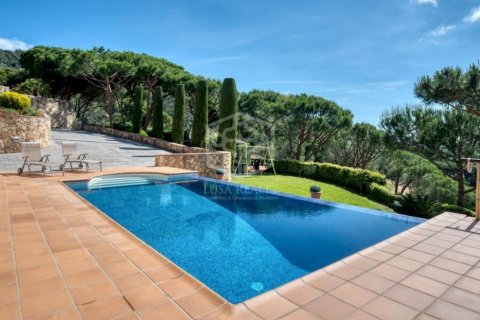 Купить виллу в Пладжа-де-Аро, Испания с 5 спален, 320м², № 931 - фото 7