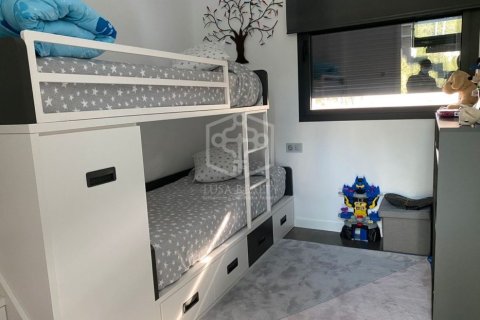 Купить виллу в Кастельдефельс, Испания с 5 спален, 340м², № 928 - фото 11