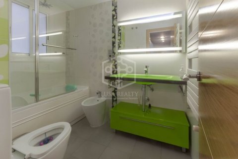 Купить квартиру в Барселона, Испания с 5 спален, 295м², № 929 - фото 20