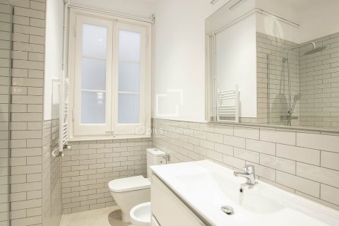 3 chambres apartment à vendre à Barcelona, Catalonia, Spain № 3835 - photo 6