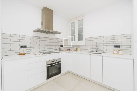 3 bedrooms apartment for sale in Barcelona, Catalonia, Spain № 3835 - photo 14